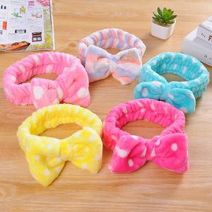 ที่คาดผมผ้าคอรัลฟลีซสำหรับผู้หญิง ที่คาดผมขนนุ่มลายทางสีสันสดใส อุปกรณ์อาบน้ำสำหรับดูแลเส้นผม - Product Image 3