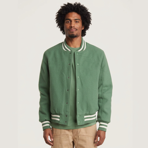 แจ็คเก็ตเบสบอลพรีเมียม Letterman สำหรับโรงเรียน/วิทยาลัย  แบบ Bomber Varsity สีม่วงและสีทอง แขนหนังแท้  สามารถปรับแต่งได้ - Product Image 1