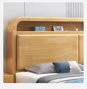 Cama King Size Ajustable Lumio Minimalista con Panel de Pino Sólido, Almacenamiento en Caja Alta, Luz <span class=keywords><strong>USB</strong></span> Multifuncional y Marco de Pared Personalizable - Product Image 3