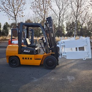 Chariot élévateur diesel d'occasion Hangzhou A35Z, 3,5 tonnes, avec accessoires - Product Image 3