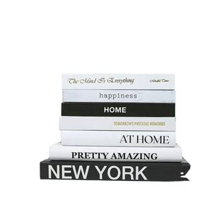 สมุดภาพวาดปกแข็งแบบกำหนดเองสำหรับนิยายภาพ สมุดสเก็ตช์แบบเย็บกี่อย่างดี เป็นมิตรกับสิ่งแวดล้อม ทำจากกระดาษแข็งปั๊มลายเงิน จำหน่ายจำนวนมาก - Product Image 2