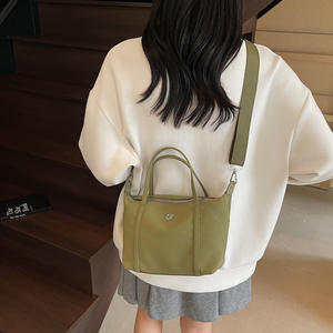 Sac fourre-tout en toile de coton personnalisé avec logo, petit format, idéal pour le shopping ou la plage, sac à bandoulière avec poche – Vente chaude - Product Image 4