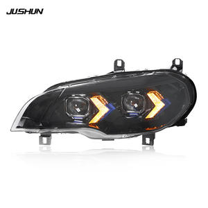 Adapté aux phares de BMW X5 E70 (2007-2013), feux de jour LED bicolores modifiés en forme de flèche avec clignotants. - Product Image 3