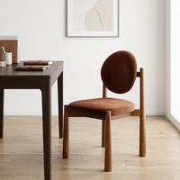 Chaise de salle à manger contemporaine en bois massif de qualité commerciale, faite à la main, avec dossier rembourré en velours, chaise de salon pour hôtel et restaurant, tube métallique