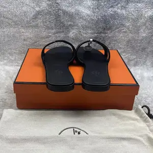 Sepatu sandal wanita desainer kualitas terbaik sandal selop datar sepatu pria wanita merek mewah sandal selop logo untuk Sepatu Wanita