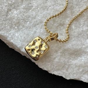 Pendentif en argent pur S925 micro-incrusté, étoile à six branches, style rétro français, luxe européen américain, simple, charmes carrés en diamant - Product Image 1