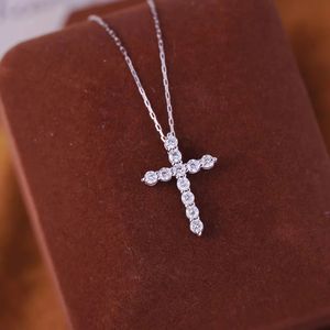 Xinfly 18K Gold 0.5ct Natural Diamond Cross Pendant <b>Necklace</b> Elegant Timeless Daily Formal Wear Hot Sale Sparkling Gift for Her - Product Image 1