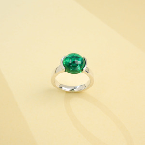 <b>925</b> Sterling <b>Silver</b> Solitaire <b>Ring</b>, Round Cabochon Lab Created Emerald Half Bezel Setting - Product Image 2