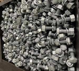 Parafusos e Porcas de Aço Carbono M10X40 com Cabeça Hexagonal, Acabamento Preto Oxidado e Zincado, Inclui 1 Porca, 1 Arruela, 1 Plana e 1 Mola - Product Image 6