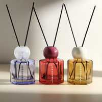 Parfum d'intérieur 50ml 100ml Diffuseur d'huiles essentielles de parfum en verre irrégulier à la mode Diffuseur de roseaux avec bâton aromatique