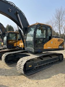 Excavadora Hidráulica Usada Hyundai R225LVS 2024, Excavadora Hyundai 225LVS de 22 Toneladas, Pocas Horas de Uso, Alta Calidad - Product Image 2