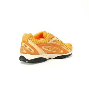 รองเท้าผ้าใบดีไซน์เนอร์ระบายอากาศได้ดี ขายดี รองเท้ากีฬาผู้ชายแบบสวมต่ำ สไตล์วิ่ง  รับสั่งทำได้ - Product Image 2