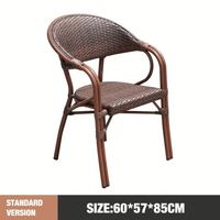 Chaises de salle à manger en rotin PE de style bistrot français pour l'extérieur, idéales pour les hôtels, les gymnases et les entrepôts