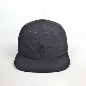 <span class=keywords><strong>Gorra</strong></span> <span class=keywords><strong>de</strong></span> <span class=keywords><strong>running</strong></span> personalizada <span class=keywords><strong>de</strong></span> 5 paneles con bordado perforado y corte láser, visera plana <span class=keywords><strong>de</strong></span> malla, rendimiento para golf, impermeable - Product Image 1