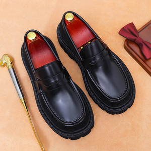 Chaussures plates décontractées et habillées pour hommes en cuir véritable respirant, légères, antidérapantes, idéales pour les affaires et les mariages en extérieur - Product Image 2