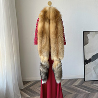 Nouvelle Mode Long Style Réel Écharpe De Fourrure De Renard Avec Queue Femmes Tenue D'hiver Fourrure Silencieux Dames Véritable Manteau De Fourrure Col