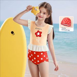 Vente en gros <span class=keywords><strong>de</strong></span> nouveaux maillots <span class=keywords><strong>de</strong></span> <span class=keywords><strong>bain</strong></span> pour filles <span class=keywords><strong>de</strong></span> 3 à <span class=keywords><strong>12</strong></span> <span class=keywords><strong>ans</strong></span>, maillots <span class=keywords><strong>de</strong></span> <span class=keywords><strong>bain</strong></span> <span class=keywords><strong>de</strong></span> plage à manches courtes pour enfants, vêtements <span class=keywords><strong>de</strong></span> <span class=keywords><strong>bain</strong></span> anti-UV, maillots <span class=keywords><strong>de</strong></span> <span class=keywords><strong>bain</strong></span> personnalisés pour filles - Product Image 1