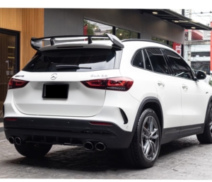 Diffusore Posteriore GLA45 con Punte Argento e Nere per BENZ <span class=keywords><strong>GLA</strong></span> H247 AMG 2020-2026, Paraurti <span class=keywords><strong>Auto</strong></span> GLA35 - Product Image 4