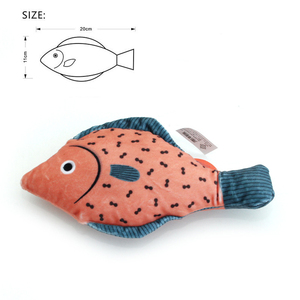 Fabricante al por mayor de juguetes de felpa para gatos y peces, campana de hierba gatera incluida - Product Image 3