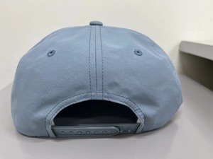 Gorra de Béisbol Snapback Deportiva de Viaje al Aire Libre de Nailon Sin Estructura de 5 Paneles con Logotipo Bordado en 3D Personalizado al por Mayor - Product Image 2