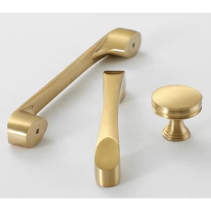 Maniglie per cucina in ottone dorato, pomelli per cassetti, tiranti per armadi e guardaroba, soluzioni <span class=keywords><strong>hardware</strong></span> moderne e minimaliste allungate per mobili. - Product Image 5