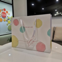 Sacs Cadeaux en Papier Élégants, Compostables, en Carton pour Bonbons, Vêtements, Noël, et Achats, Emballage Cadeau