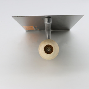 Chất Lượng Cao Thép Không Gỉ Tay Cầm Bằng Gỗ Gương Đánh Bóng Bê Tông Thạch Cao Trowel Cho Xây Dựng - Product Image 6