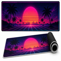 Tapis de bureau gaming grand format Cyberpunk Neon City Design, tapis de souris étendu avec bords cousus, base antidérapante, décoration de bureau RGB, en stock