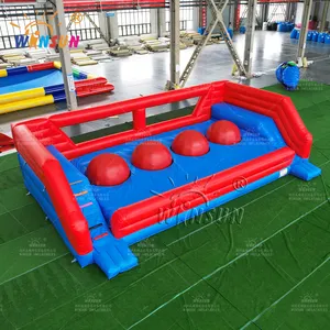 Inflatbalesワイプアウトチャンネルのリープゲーム排除障害物レース