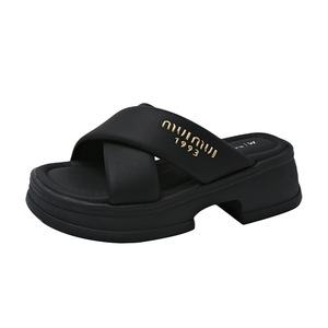 Sandalias de Playa y Pantuflas de Verano 2026, Antideslizantes, de Tacón Alto, Modernas, Duraderas y Suaves para Mujeres y Damas - Product Image 6