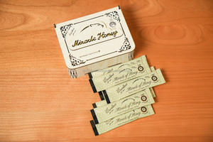 סיטונאי לוגו מותאם אישית תיבת עץ נמר הדפס נס דבש תוספת האנרגיה של גברים - Product Image 6