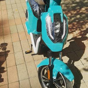 Scooter électrique EEC COC en gros avec moteur de 1500W, batterie de grande capacité de 31,2Ah, moto électrique pour adultes avec pédale - Product Image 5