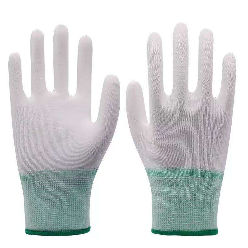 สีเขียว