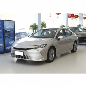 Coche híbrido de gasolina sedán medio directo de fábrica 2019 2020 2021 2022 2023 versión gasolina ToyotaCamry coches usados - Product Image 1