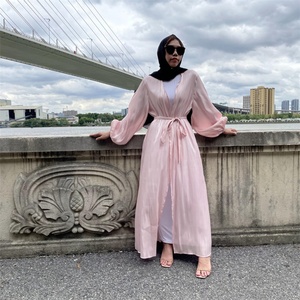1926 #   Abaya musulmane en soie brillante à manches lanternes, abaya ouverte, vêtements islamiques, nouveau design, mode abaya, vêtements pour femmes - Product Image 6