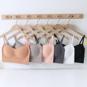 Hecho en China, la ropa interior sin costuras para mujer, tirantes, sujetador trasero, sin anillo de acero, se puede usar externamente - Product Image 4