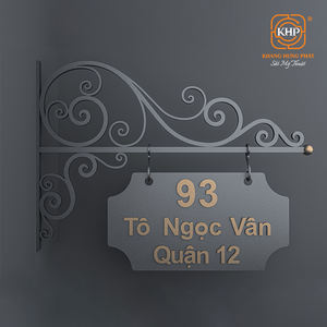 Numéro de maison en fer forgé KHP avec support de montage, design classique, artisanat durable pour villa et maison de luxe. - Product Image 1