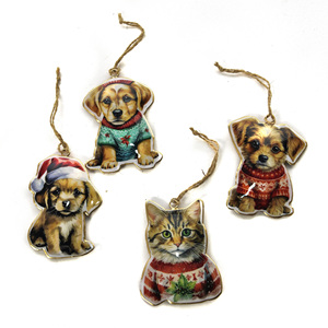Pendentif de Noël en métal assorti avec chien ou chat 9x12cm - Product Image 1