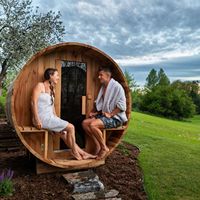 Personalizado al por mayor de la cicuta Canadiense/cedro rojo Premium familia al aire libre barril Sauna