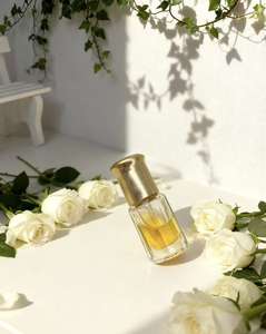 Nuevo Perfume en Roll-on de Alta Calidad con Aroma Floral, Frutal y Amaderado, Mini Portátil, Sin Alcohol, Venta al Por Mayor del Fabricante - Product Image 3