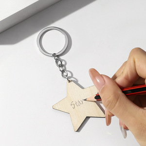 Custom Laser Cut Wooden Blanks Wooden Cute Wooden Man Key Chain Keychain for Laser Engraving