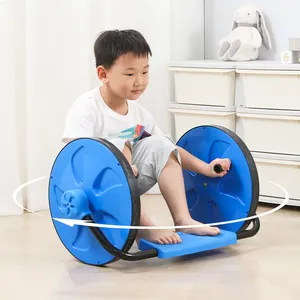 Enfants Scooters Toddler Slider Bike Voiture à manivelle charrette à bras enfants trois yo-yo voiture gauche et droite balançoire balance voiture jouets sensoriels