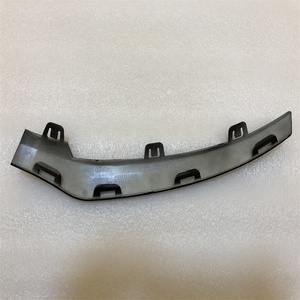 X253 pare-chocs avant droit moulure de garniture noire adaptée pour <span class=keywords><strong>Mercedes</strong></span> Benz <span class=keywords><strong>GLC</strong></span> Class GLC260 GLC300 année 2016 à <span class=keywords><strong>2019</strong></span> - Product Image 3