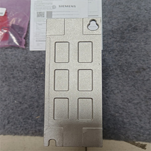 Servomoteur Siemens 6SL3210-5FE10-4UF0 AC 230V 100W authentique - Product Image 1