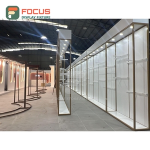 Proveedor de Soluciones de Mostradores de Exhibición de Madera Sólida para Tiendas Boutique Sostenibles, Cadena de Tiendas de Ropa - Product Image 5