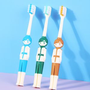 แปรงสีฟันขนนุ่มสำหรับเด็ก ดีไซน์เจ้าหญิงเจ้าชายน่ารัก บรรจุภัณฑ์แยกชิ้น - Product Image 4