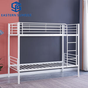Оптовая продажа прочных стальных двухъярусных кроватей (двухъярусная кровать над двумя односпальными) для взрослых общежитий и хостелов - Product Image 4