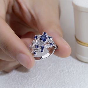 Joyería Messi MSR-1793 Anillo de diamantes azules de oro de 14 quilates para mujer - Product Image 5