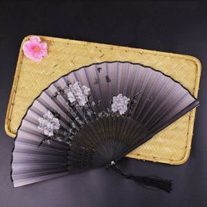 Hot Selling Customised Bamboo Hand Fan for Wedding Parties and Bride's Wedding Favors or <b>Gifts</b> - Product Image 3