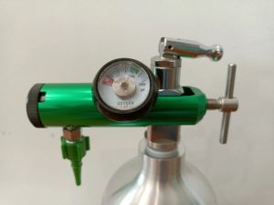 Mur Puting Duri Putar (Pohon Natal) Konektor Tabung Oksigen Hijau - Product Image 6